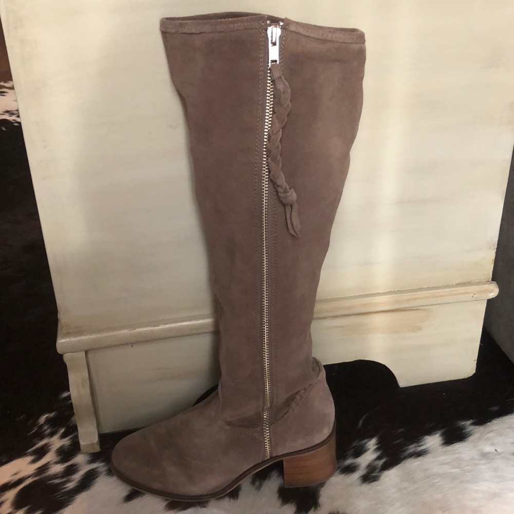 Steve Madden Lasso riding boots.